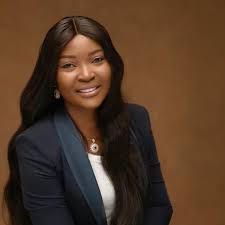 Nigerian Breweries’ Executive, Sandra Amachree Named Outstanding Public Affairs Professional at 2022 Lagos NIPR Award