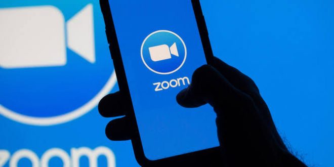 Zoom to Lays Off 15% of its Workforce as Shares Plunges